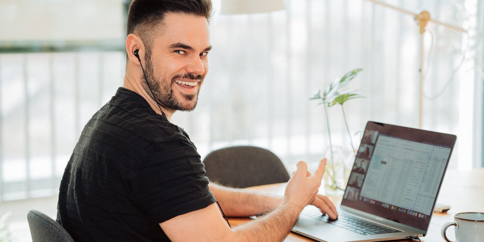 malte-helmhold-mQmuv-3jAOc-unsplash Website Maintenance
